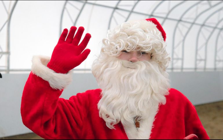 En algunos videos de los saludos de Santa Claus se mencionan datos como el nombre del menor, edad, por lo que hay que tener cuidado de no compartirlo en redes. AP/ARCHIVO