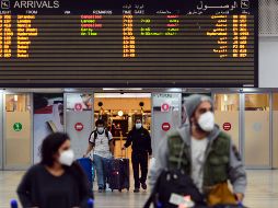 La OMS insiste en el lavado frecuente de las manos, la limpieza de nuestro entorno y mantener la sana distancia. XINHUA