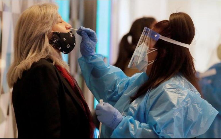 Varios hospitales de la región están al borde del colapso, advierten. EFE/A. Gallardo