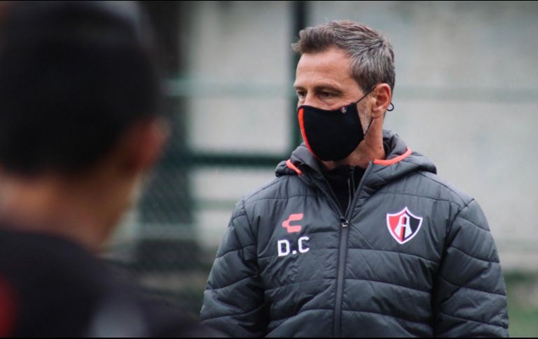 ''Estamos contentos con lo que ha venido y seguimos trabajando para ver si hay nombres que puedan interesar en la parte futbolística (...) pero no se descarta nada'', dijo el timonel rojinegro. TWITTER / @atlasfc