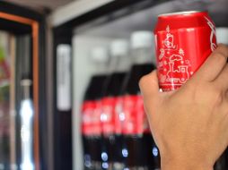 A partir del 1 de enero de 2021, la cuota del impuesto especial que pagan los cigarros, refrescos y gasolinas aumentará debido a la actualización por inflación. EL INFORMADOR / ARCHIVO