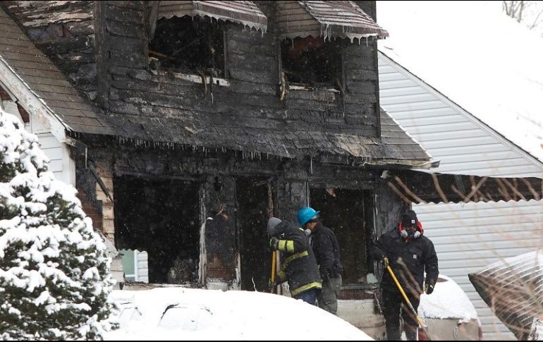 Los bomberos acudieron al lugar debido a una llamada recibida poco antes de las 9:00 de la mañana. AP/M. Wright-Detroit Free Press
