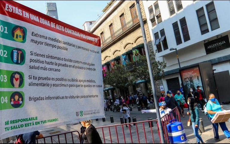 Este viernes se cumplen siete días del anuncio del cierre de las actividades no esenciales en la Ciudad de México. EFE/J. Pazos