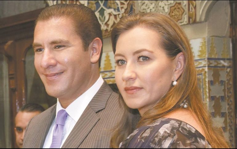 Martha Érika Alonso Hidalgo, y su esposo, el senador Rafael Moreno Valle. SUN