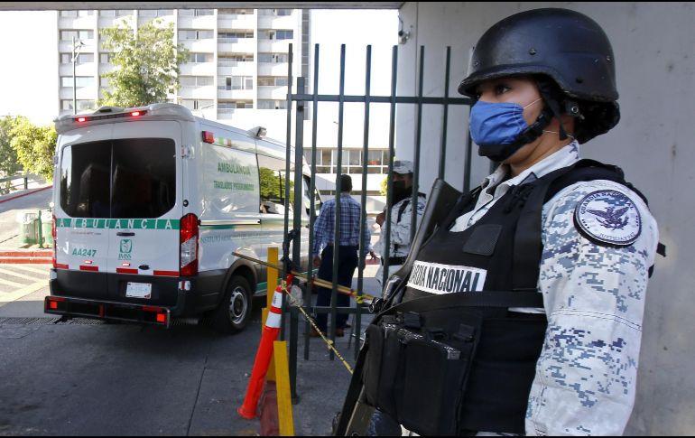 En las Unidades de Cuidados Intensivos de hospitales, la ocupación llegó a 53.2%; en el anterior reporte era de 47.3%. AFP/ARCHIVO