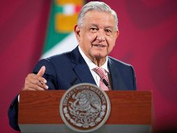 En Palacio Nacional, AMLO bromea al señalar que Jesús Ramírez, vocero presidencial, dará a conocer información de su gobierno por medio de boletines, 