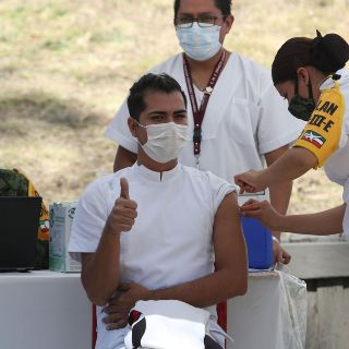 Coronavirus: AMLO no se opone a que empresas privadas compren vacunas