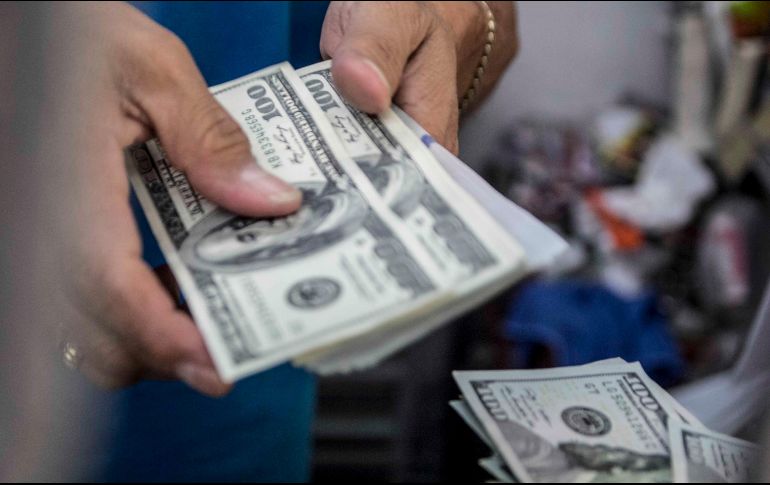 El peso mexicano cotiza en su mejor nivel frente al dólar de las últimas dos semanas. EL INFORMADOR/ARCHIVO