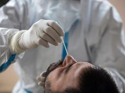 Los viajeros tendrán que presentar una prueba PCR negativa realizada 72 horas antes de abordar el avión. EFE/ARCHIVO