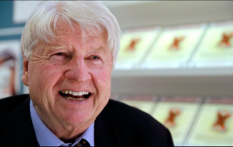 Stanley Johnson, hijo de madre francesa, dijo que siempre será europeo. AP/ARCHIVO