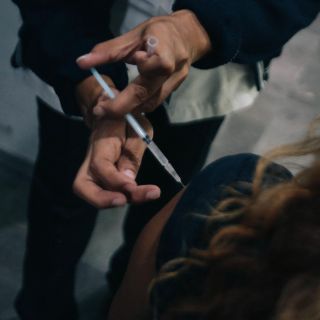 Aplican 9 de cada diez vacunas de plan contra influenza en Jalisco