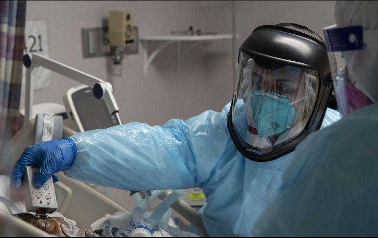 Hoy la SSJ informó de mil 051 nuevos casos de COVID-19. AFP/G. Nakamura