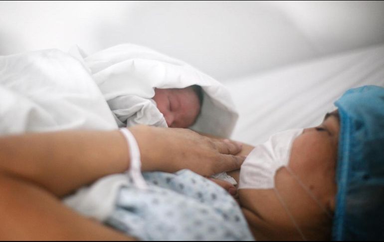 Rocío de Jesús Rincón, de 39 años de edad, fue la primera mujer en Guadalajara en dar a luz en el 2021. ESPECIAL