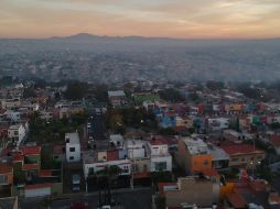 Aspecto del frío amanecer de este 1 de enero en Guadalajara, donde las temperaturas mínimas rondaron los 2 grados. EL INFORMADOR / G. Gallo