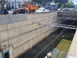 En redes sociales se ha reportado que el problema comenzó alrededor de las 05:00 horas de este sábado y han circulado fotografías y videos de la inundación en el área. EL INFORMADOR / G. Gallo