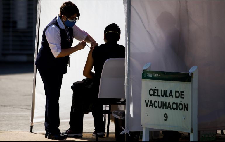 Autoridades de la Secretaría de Salud reanudaron las jornadas de vacunación en Ciudad de México. XINHUA/ARCHIVO