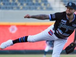 El sonorense tiene cuentas pendientes con los caporales desde la temporada pasada donde reforzó a los Cañeros en playoffs. INSTAGRAM / @hvelazquez76