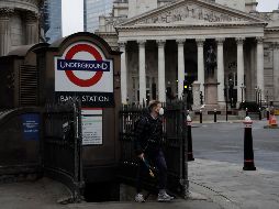 Las medidas son necesarias para proteger al Servicio Nacional de Salud ante el avance de la nueva cepa del virus. AP / M. Dunham