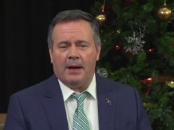 El primer ministro de Alberta emitió un comunicado informando las renuncias. ESPECIAL