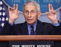 El epidemiólogo jefe de Estados Unidos, Anthony Fauci, asegura que el ritmo de vacunación en el país ha comenzado a acelerarse. EFE/ARCHIVO