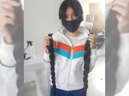 ''Yo prefiero perder mi cabello que perder a mi abuelito. De todos modos mi cabello vuelve a crecer'', explicó la joven en entrevista. ESPECIAL