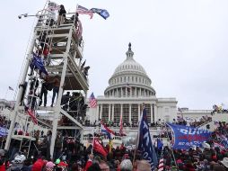 Al menos una persona habría resultado herida de bala durante los disturbios. EFE/M. Reynolds