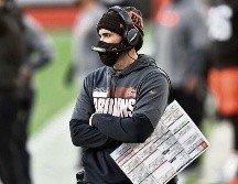 POSITIVO. El entrenador en jefe de Cleveland estará ausente el domingo. AP