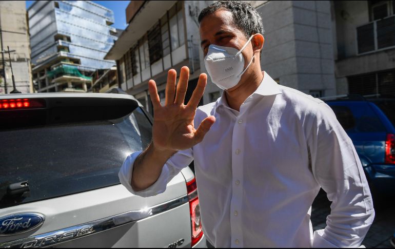 Guaidó dijo que los casos denunciados fueron detectados y rechazados por su equipo. EFE/M. Gutiérrez
