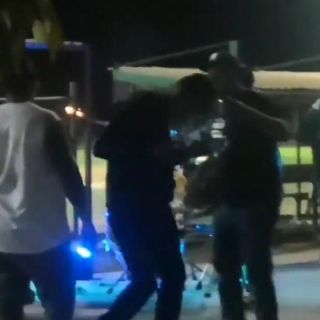 Policías de Guaymas arman fiesta pese a restricción por pandemia
