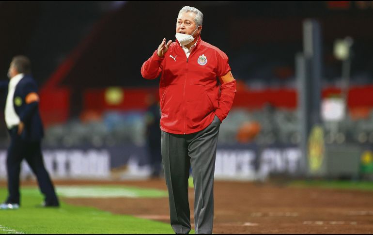 Víctor Manuel Vucetich. El “Rey Midas” y sus Chivas debutan esta noche de visita ante el Puebla. IMAGO7