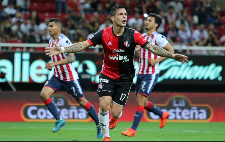 Si bien Julio Furch estará fuera tres meses por una cirugía, para la J13 Atlas estaría confirmando un ''trabuco'' en su sector ofensivo, con el propio Furch, junto a Caraglio, Luciano Acosta, Renato Ibarra e Ignacio Malcorra. IMAGO7