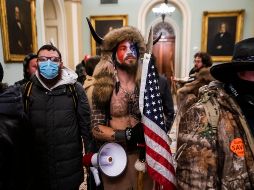 Angeli es acusado de entrar a terreno restringido sin autoridad legal, de entrada violenta y conducta desordenada en el Capitolio. EFE/ J. Scalzo