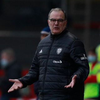 Leeds de Marcelo Bielsa, humillado por equipo de 4ª división