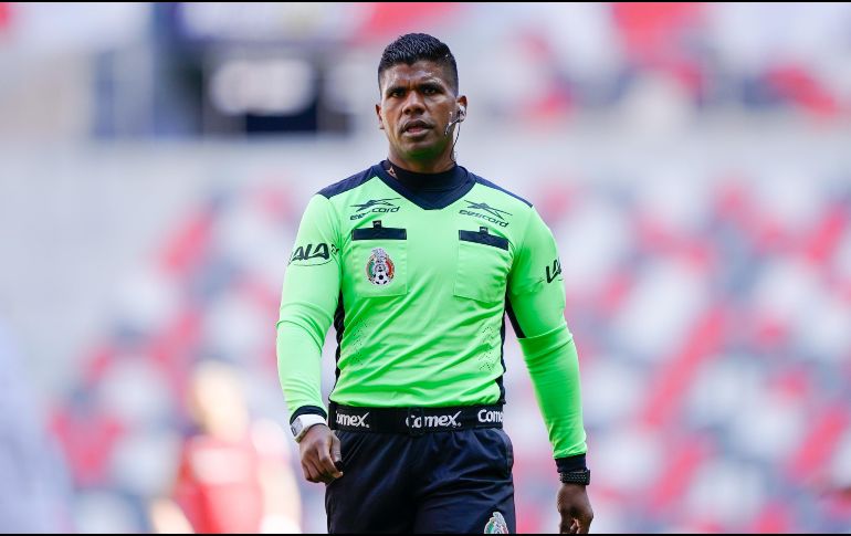 En redes sociales, por exsilbantes de Primera División y los propios comentaristas, Adalid fue duramente criticado. Imago7 / R. Vadillo