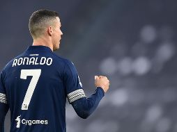 Al portugués le costó 1,037 partidos en llegar a esta cifra. EFE / A. Di Marco