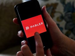 Amazon, Google y Apple acusan a Parler de no impedir que usuarios inciten a la violencia relacionada con Donald Trump. AFP / O. Douliery