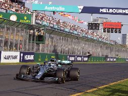 Los Grandes Premios de Fórmula 1 de Australia y China, previstos el 21 de marzo y el 11 de abril, se aplazaron al 21 de noviembre y a una fecha por determinar, anunció este martes la organización. AFP / ARCHIVO