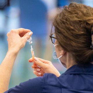 Coronavirus: López-Gatell asegura que vacuna contra COVID-19 no hace daño