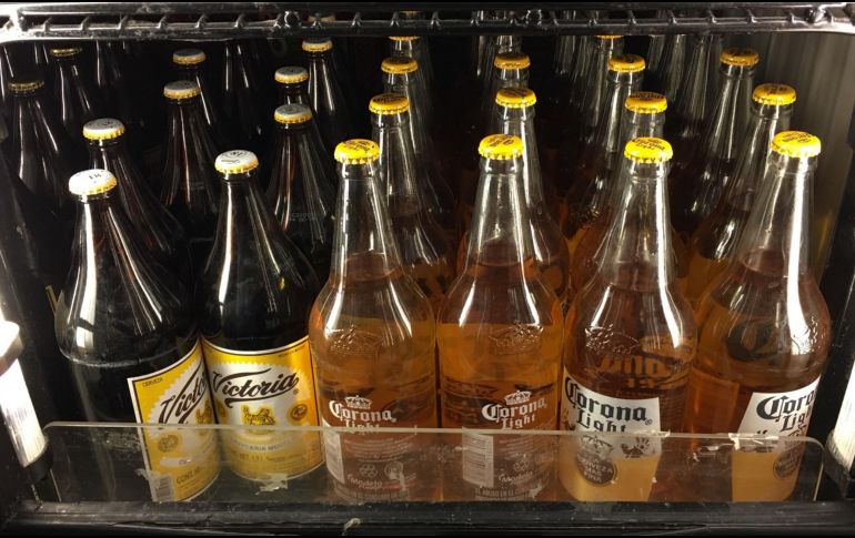 Por cada peso producido de bebidas alcohólicas, 65 centavos corresponden a la producción de cerveza. NTX/ARCHIVO