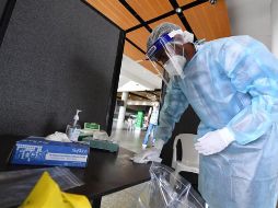 Al paciente se le hizo la prueba de PCR en el Centro de Salud Terminal, y fue atendido en el hospital de Pemex. EFE/J. Ross