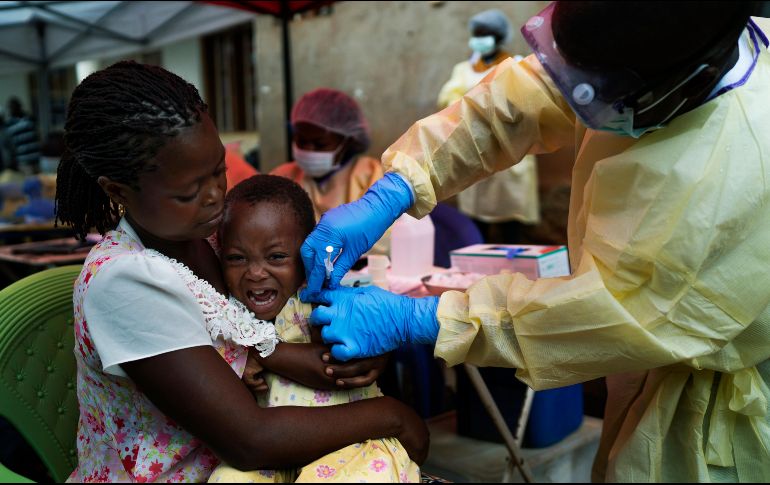Las vacunas serán reservadas para las personas con mayor riesgo de ser infectadas durante una epidemia. AP/J. Delay