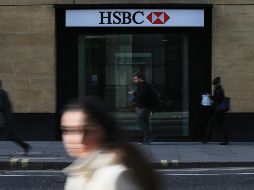 El uso de cubrebocas es obligatorio para entrar en todos los comercios del Reino Unido, pero hay quienes siguen reacios a ponérselo pese a que el país se enfrenta a una nueva cepa mucho más contagiosa. AP / ARCHIVO