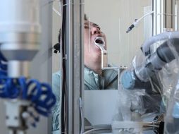 "¡Diga ahhh!": robot hace pruebas de coronavirus en China