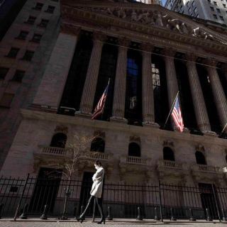 Wall Street cierra mixto ante el juicio político a Trump