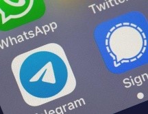 Las tres aplicaciones de mensajería de las que más se habla en este momento tienen diferencias en el uso que hacen de los datos de sus usuarios. GETTY IMAGES