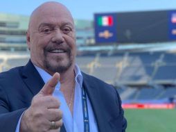 ''Les comparto con gran felicidad, que gracias a Dios mi esposa@LETICIA777 y un servidor, acabamos de ser vacunados vs el COVID-19, aquí en Miami!!'', escribió el narrador. INSTAGRAM / @enriquebermudez_