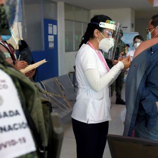 COVID-19: AMLO afirma que 234 mil personas en México se han vacunado contra el coronavirus