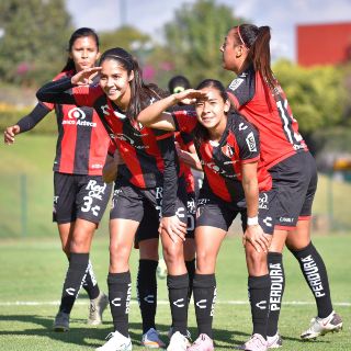 Atlas Femenil sufre, pero sorprende a las campeonas Tigres