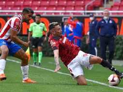 Chivas regaló el primer tiempo y dejó ir la ventaja. IMAGO7/S. Bautista