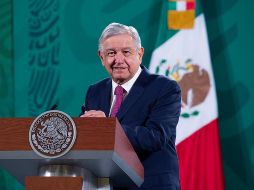 López Obrador dice que él se vacunará cuando le toque a los adultos mayores de 67 años, porque esas son las reglas y es un asunto ético. EFE